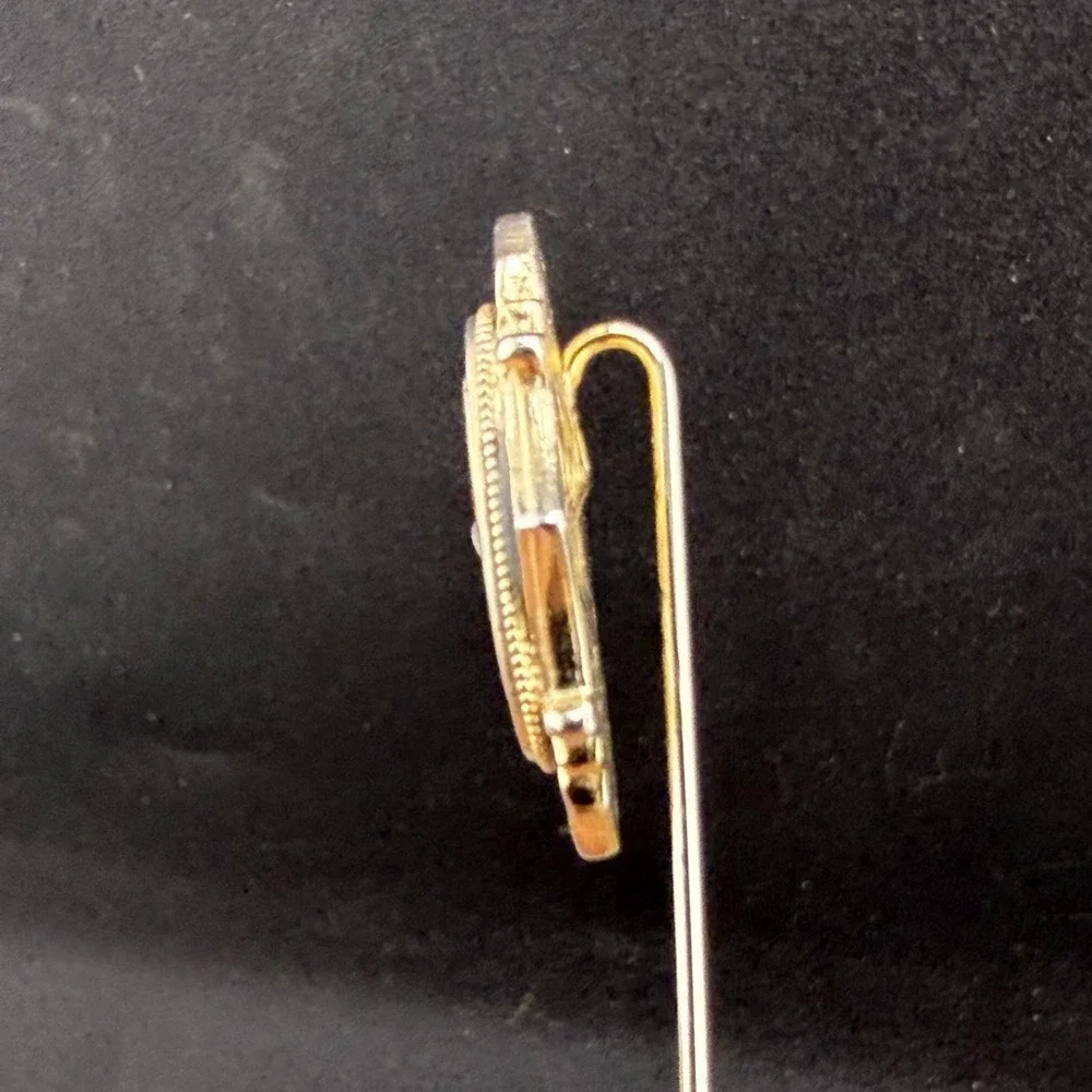 Vintage Avon Stick Pin Kensington Gold Tone - Picture 3 of 6